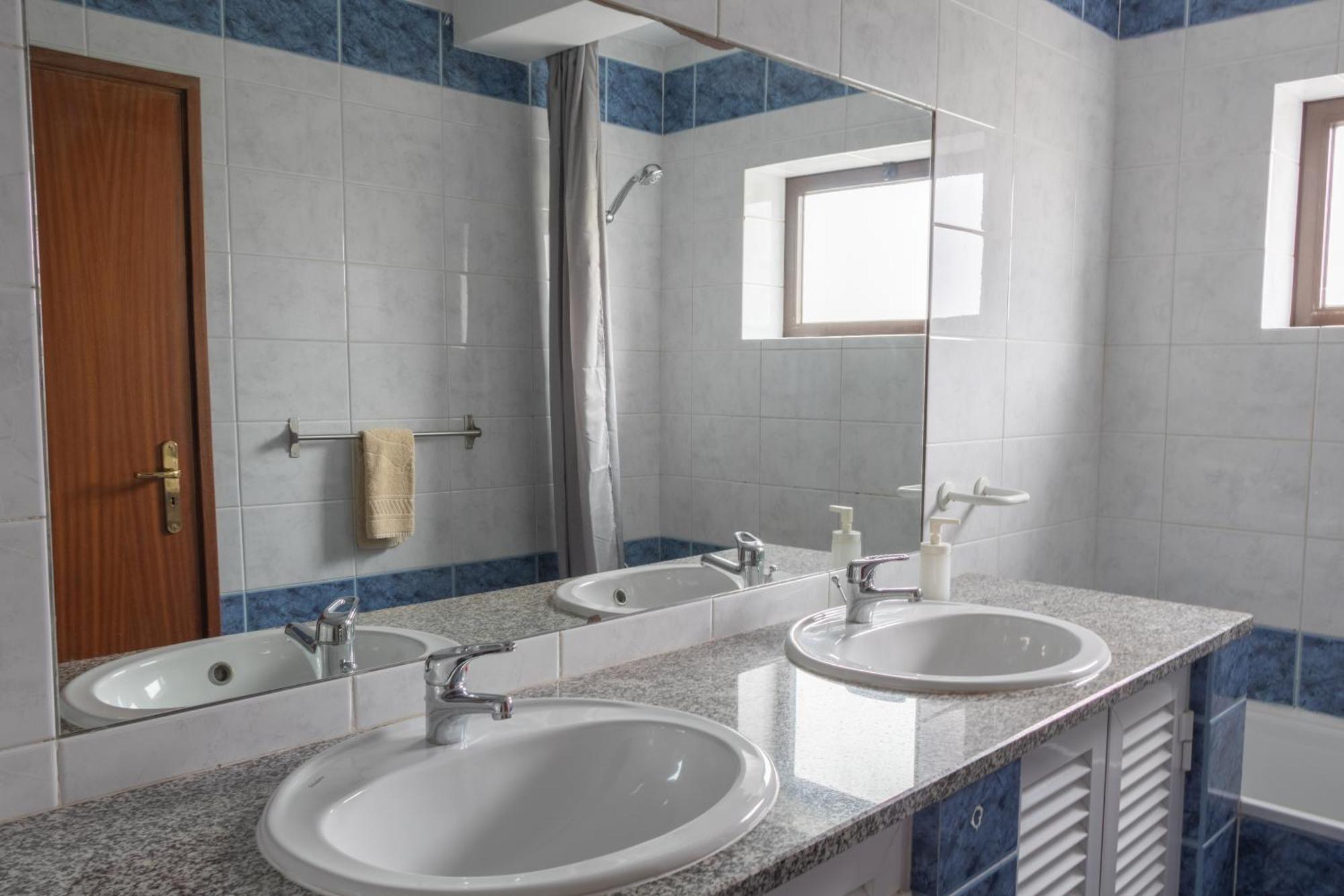 Blife Ricardya Private Rooms فارو المظهر الخارجي الصورة